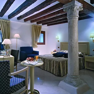 Giudecca 3*, Venice Italy