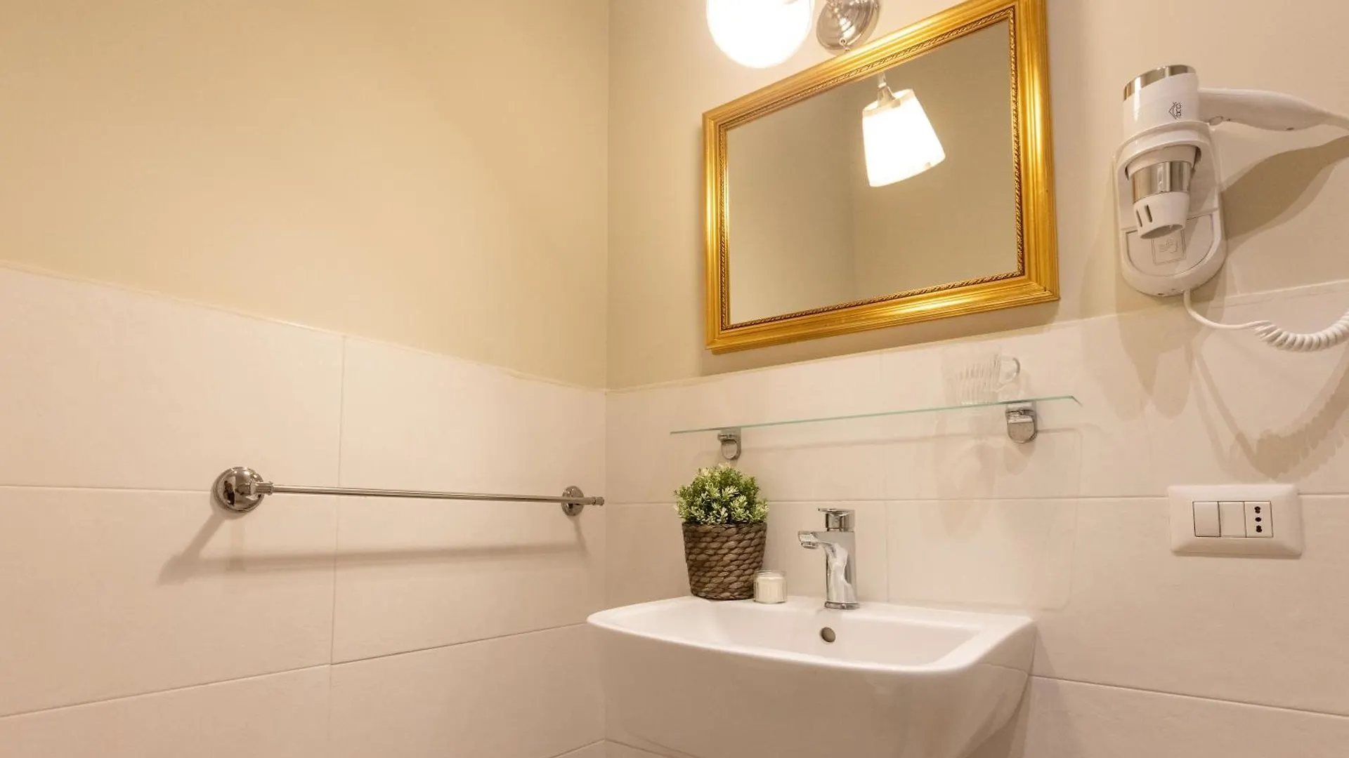 The Central View - Dolce Vite Roma İtalya